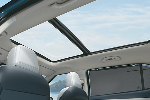 Voice-enabled smart panoramic sunroof