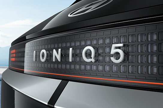 Key Features 1