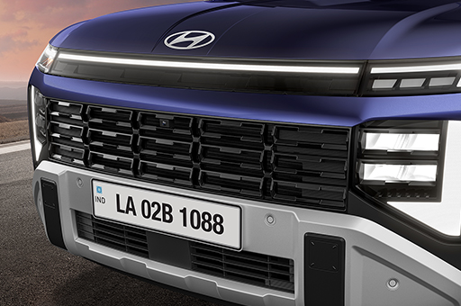 Venue Dark Chrome Radiator Grille