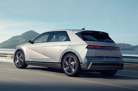 전기차 배터리, 전력을 다하다