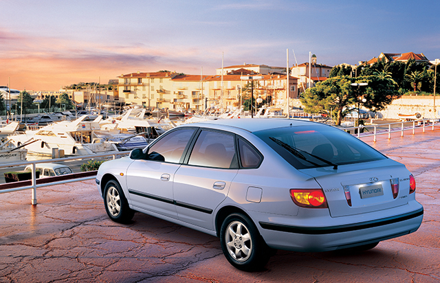 아반떼 5Door 이미지