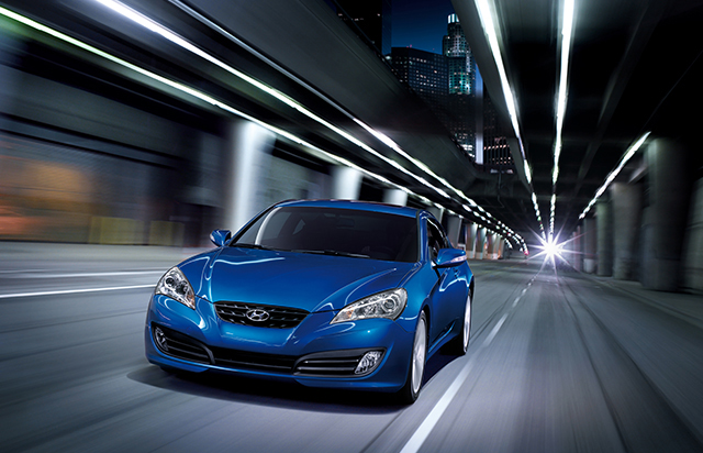 제네시스 쿠페 이미지