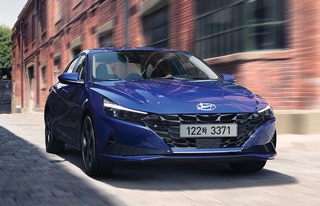 2020 아반떼 하이브리드 이미지