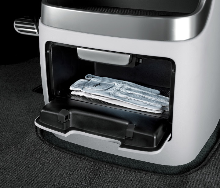 IONIQ 9's UV-C Sterilizer in first row