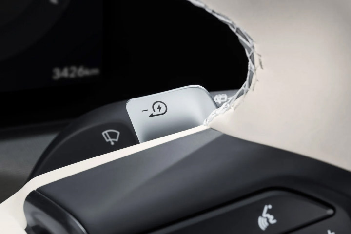 Close-up of the Regenerative Braking Paddle Shift.