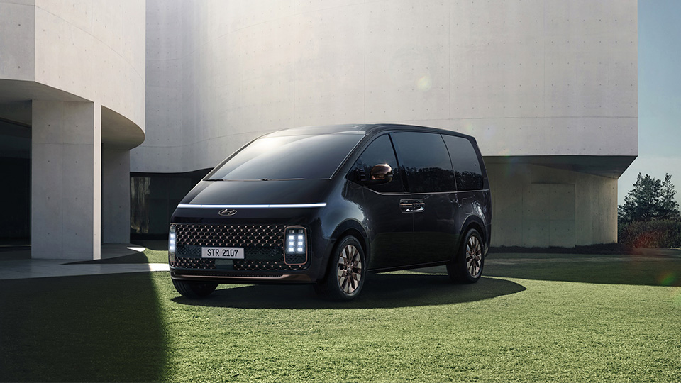Hyundai Motor’s STARIA MPV Debuts, Pioneering Future of Mobility with Safety and Versatility