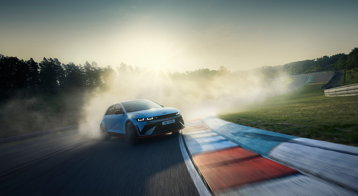 This powerful EV benefits from several technical improvements