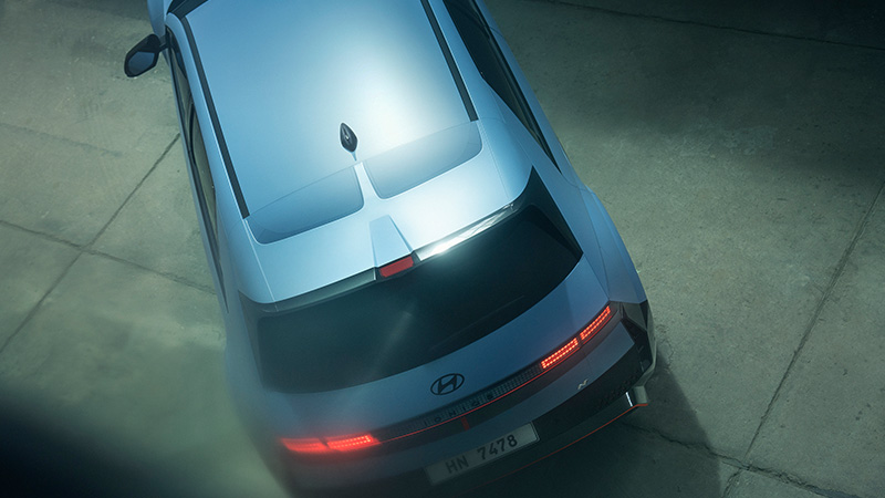 IONIQ5N_Exterior_Static_Warehouse_Detail_Spoiler