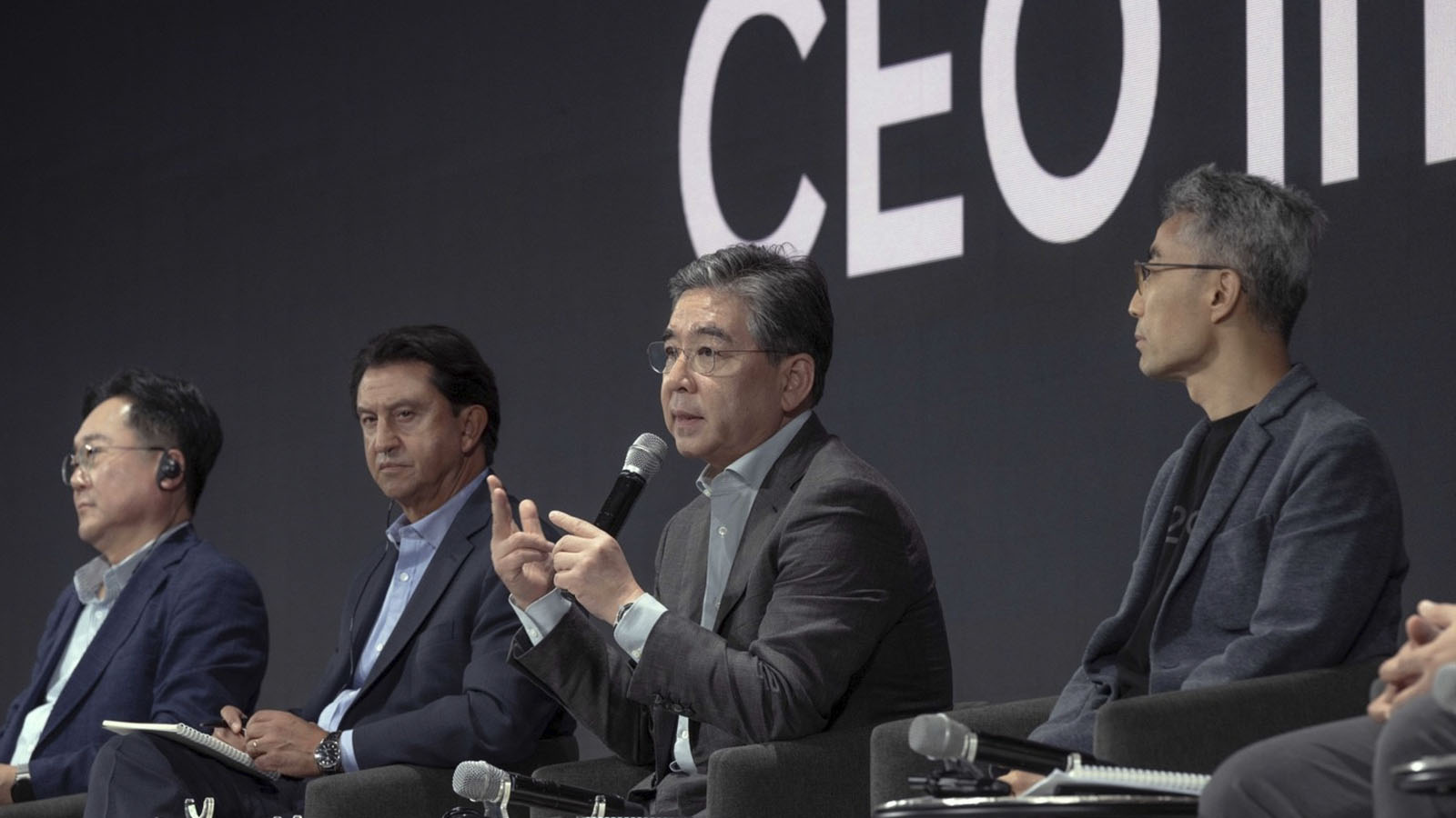 At 2024 CEO Investor Day, Hyundai Motor unveiled its new mid- to long-term strategy, ‘Hyundai Way’