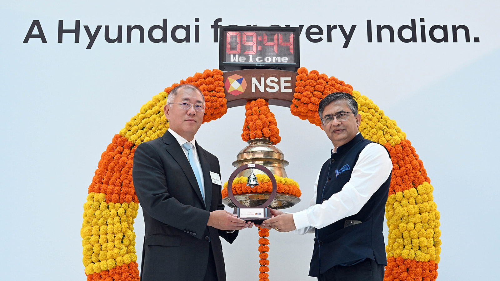 Hyundai Motor India Makes History with India’s Largest IPO and Plans to Expand Investment and Localize EV Supply Network