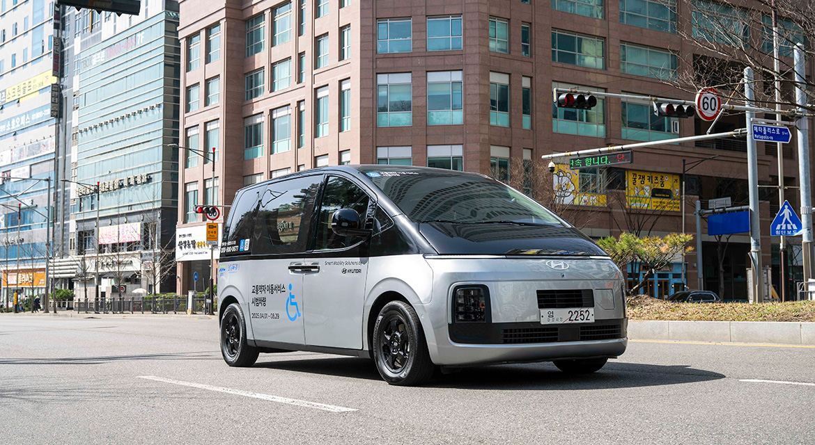 Hyundai Motor Advances Accessible Transportation with Innovative Mobility Solutions