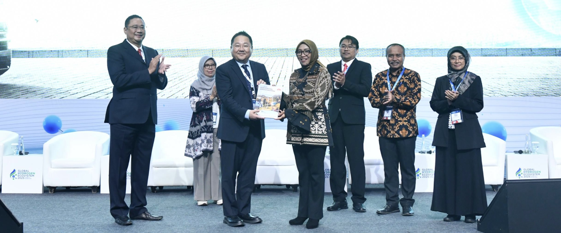 Hyundai Motor Group Presents Action Plans for Waste-to-Hydrogen Ecosystem in Indonesia