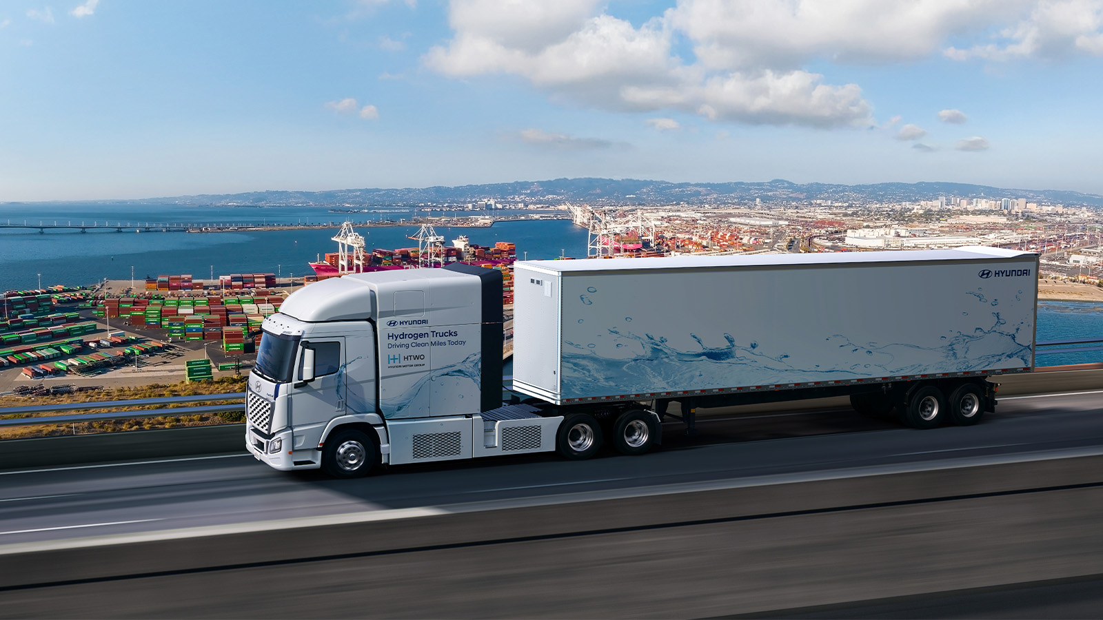 Hyundai Motor Unveils the New XCIENT Heavy-Duty Fuel Cell Truck at ACT Expo 2025