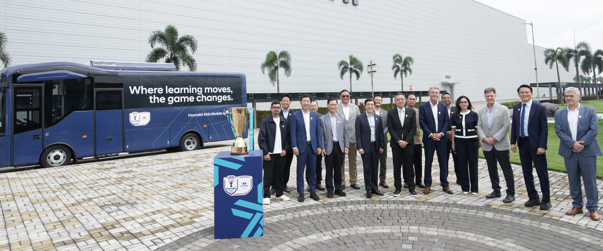 Hyundai and AFF Guests at the ASEAN Hyundai Cup Signing Ceremony