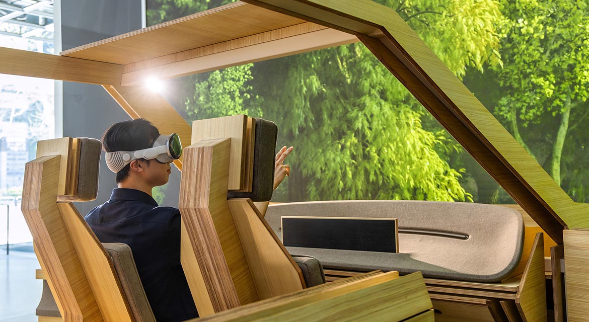 UX Test Zone offers visitors an opportunity to understand the UX research process through three sections: UX Insight, UX Concept, and UX Validation.