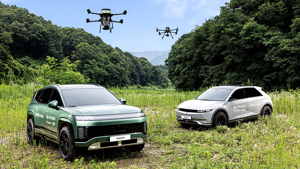 Hyundai Motor Company has completed the development of the IONIQ 9-based Seed Ball Drone Station to support forest restoration projects in Korea, following the launch of the IONIQ 5 Monitoring Drone Station in 2023. 