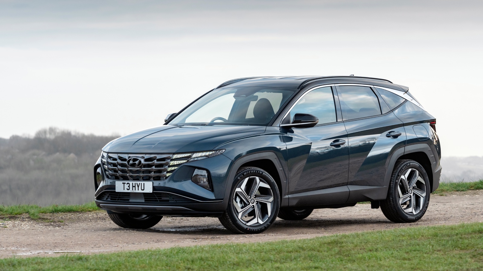 Hyundai TUCSON named Best Used Family SUV at 2025 WhatCar? Used Car Awards