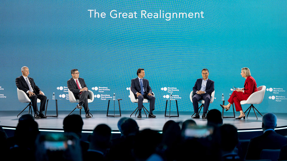 Bloomberg New Economy Forum_Plenary Session