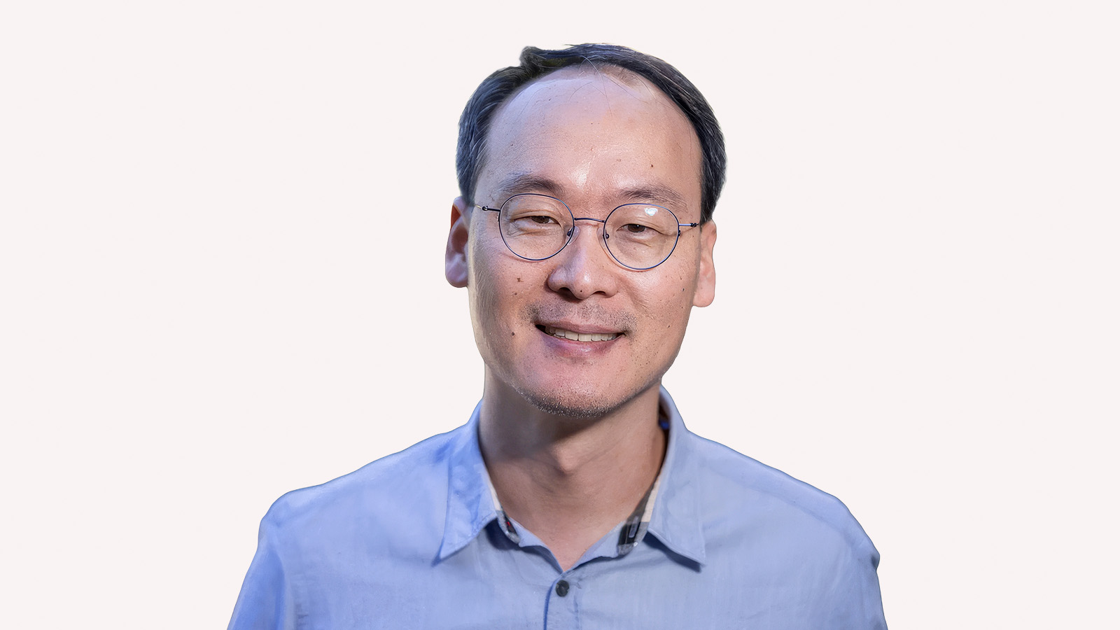 Yongseok Shin, Executive Vice President and Head of HMG Business Intelligence Institute