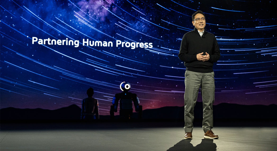 Woong Jae Lee, Vice President of Manufacturing Division at Hyundai Motor Group and Chief Innovation Officer of Boston Dynamics