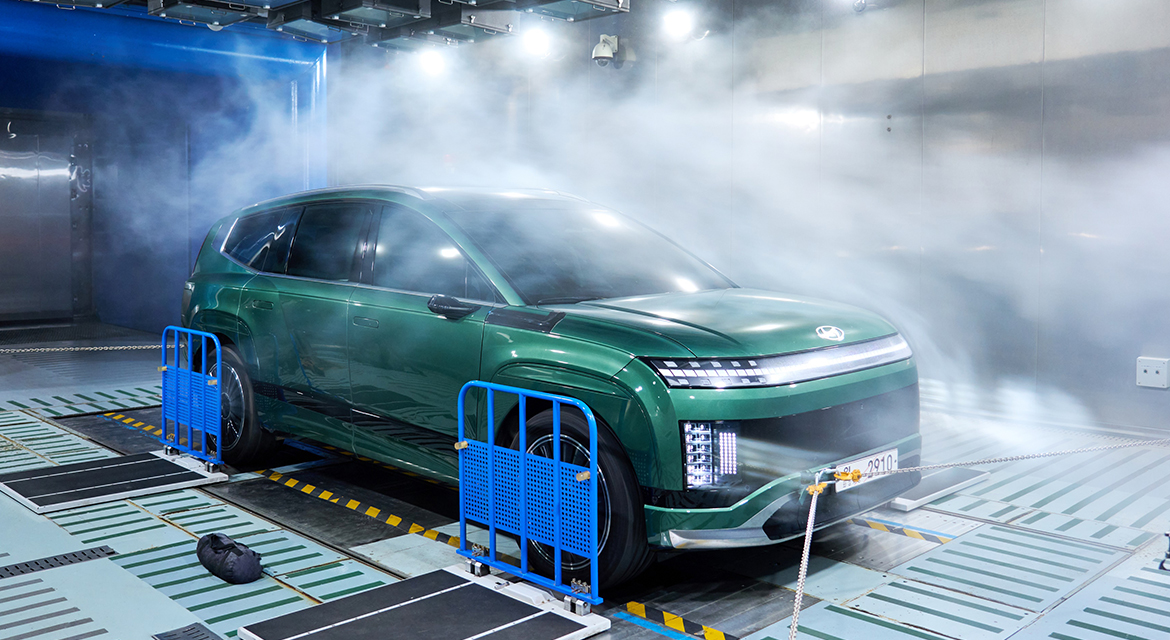 Hyundai flagship all-electric three-row SUV, the IONI 9, is put through its paces in the climactic chamber