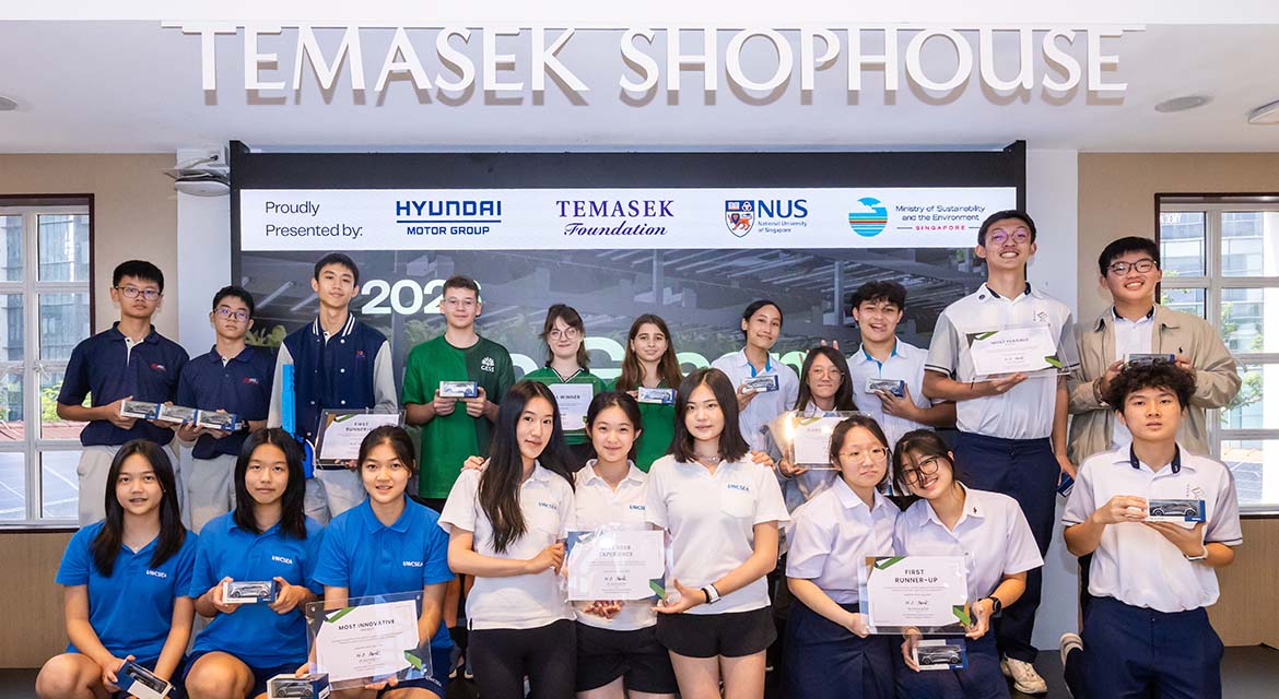 (Front row from left to right) Winning teams from United World Colleges East and River Valley High School (Back row from left to right) Winning teams from School of Science and Technology, German European School Singapore, Institute of Technical Education College Central and Boon Lay Secondary School