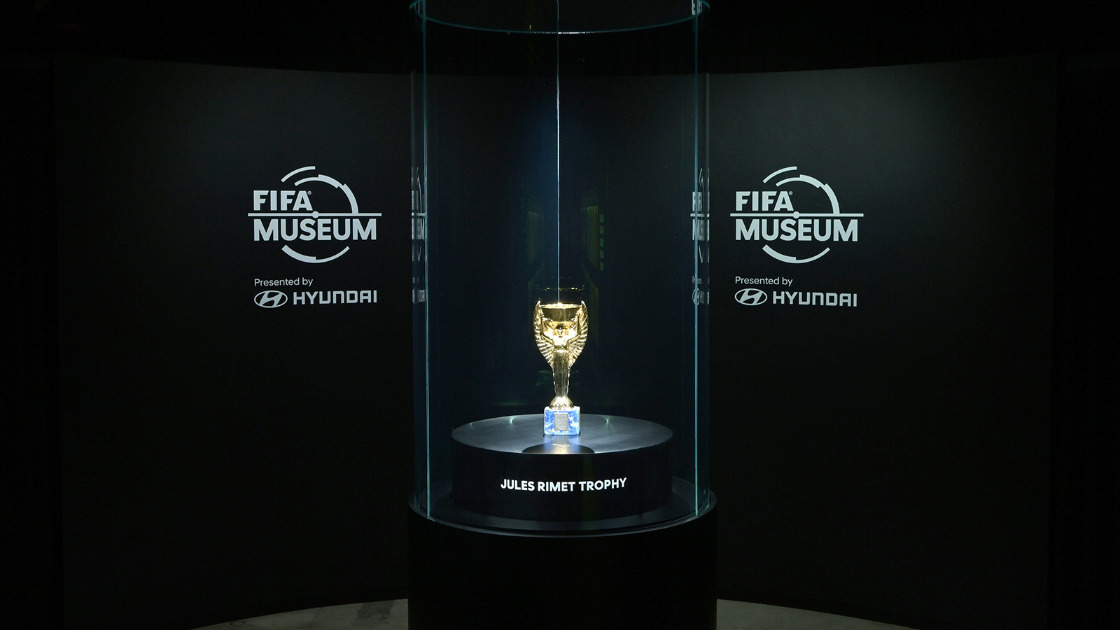 FIFA Museum Presented by Hyundai – Jules Rimet Trophy