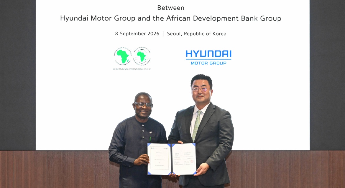 (left to right) Kevin Chika Urama, Chief Economist and Vice President for Economic Governance & Knowledge Management, Heung-soo Kim, Executive Vice President and Head of Global Strategy Office at Hyundai Motor Group