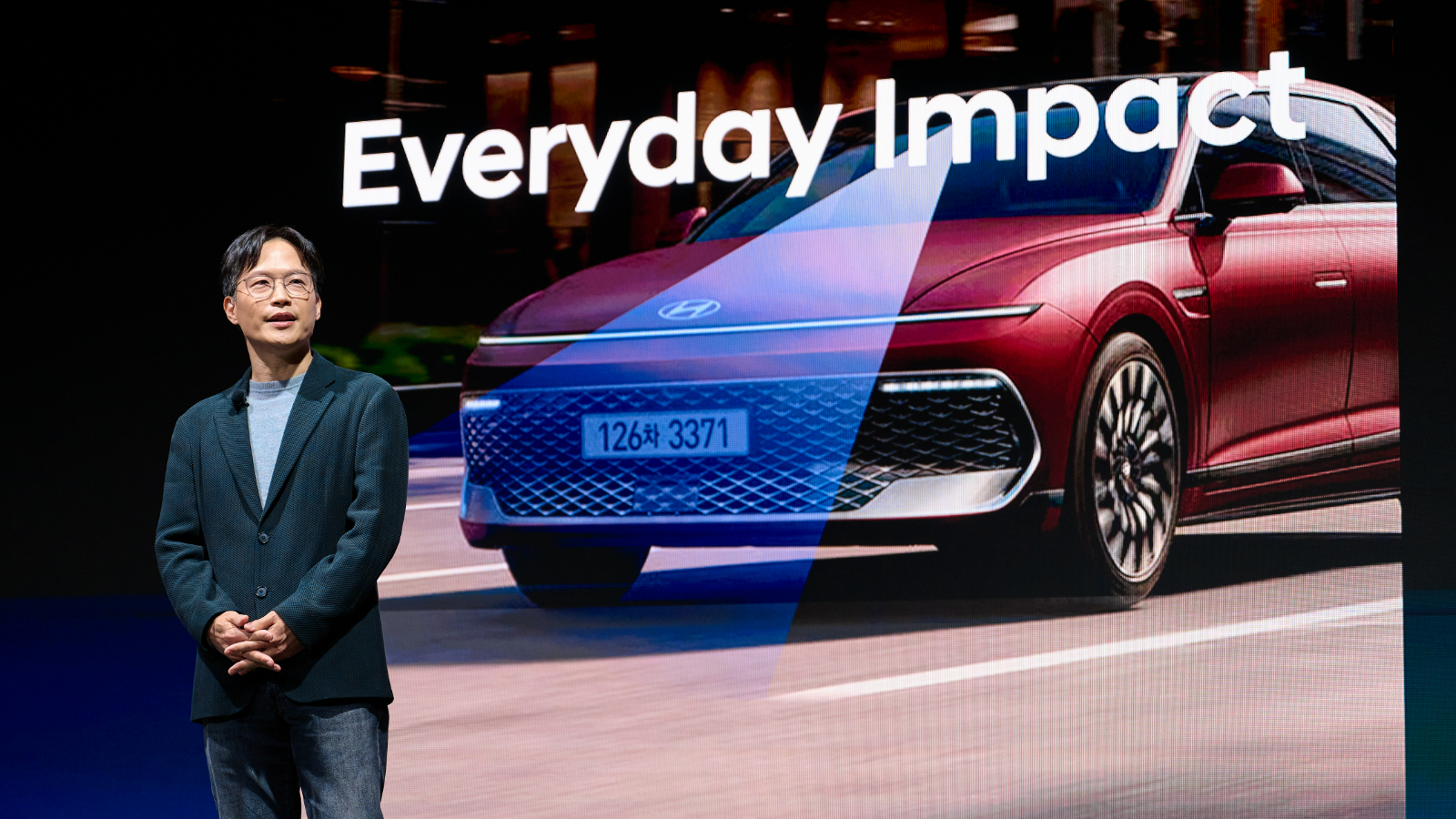 Minwoo Park, President and Head of Advanced Vehicle Platform Division, Hyundai Motor Group, and CEO of 42dot