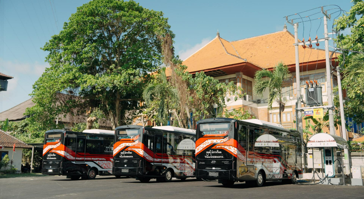 Hyundai Motor Delivers Bali’s First Electric Buses for Public Transport 